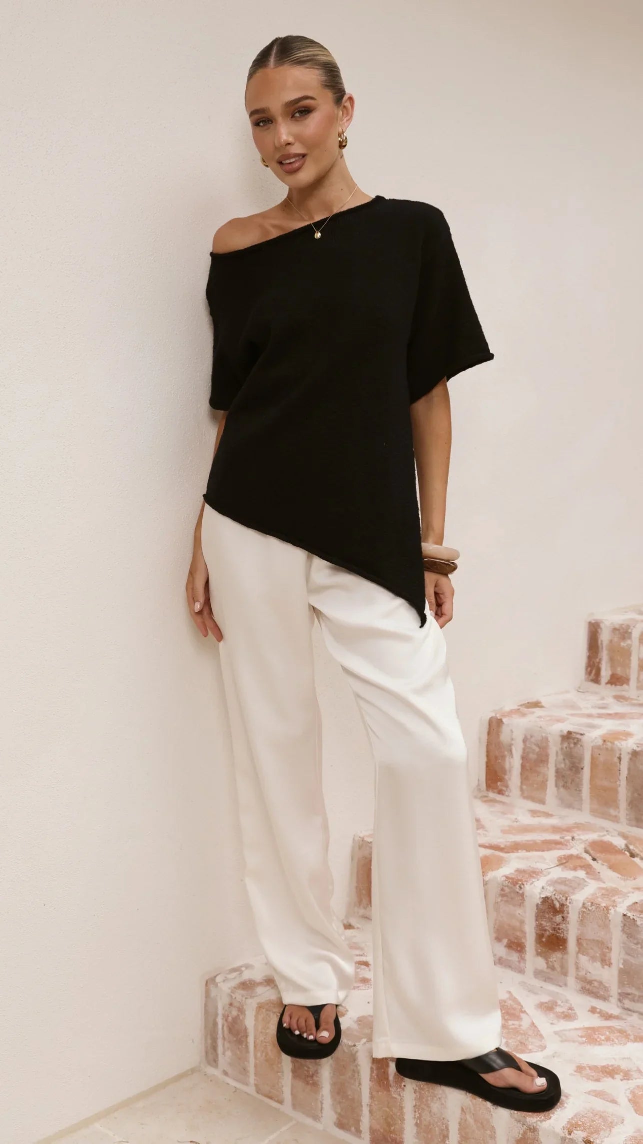 Cascadia Off Shoulder T Shirt Black