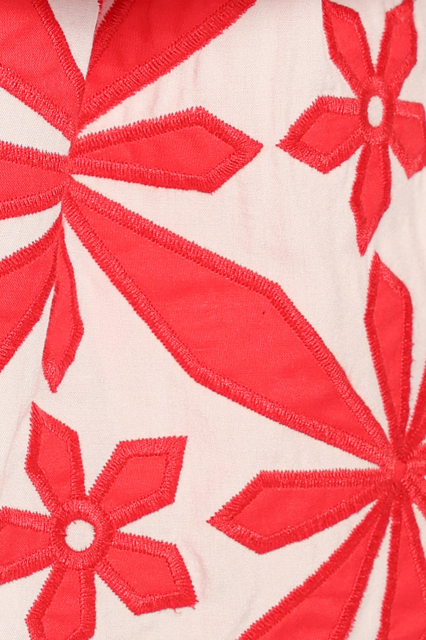 Allura Shorts Red