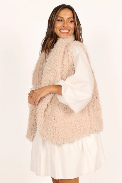 Chelsea Faux Fur Open Front Vest Eggshell