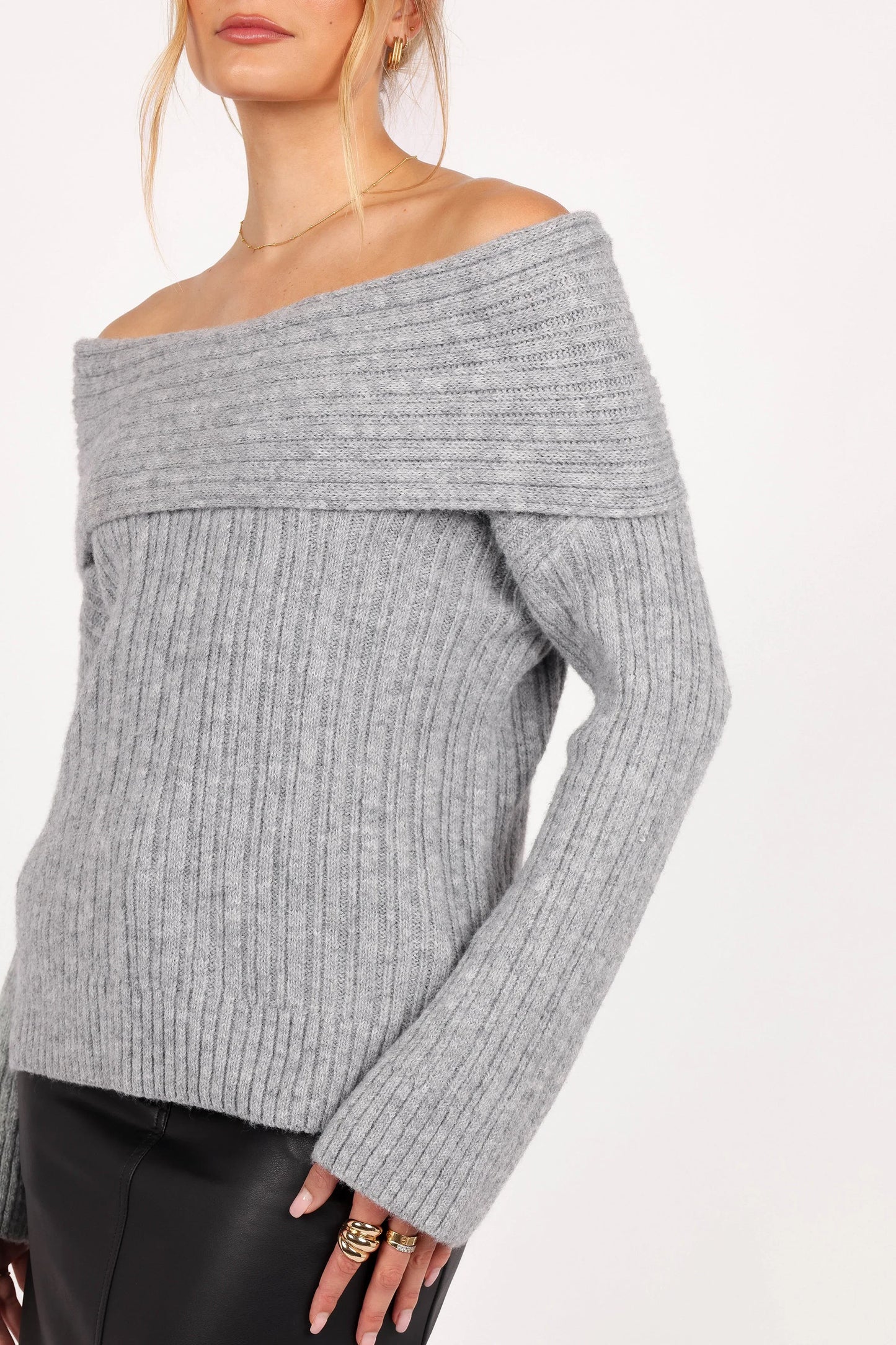 Kenny Off Shoulder Knit Sweater Grey