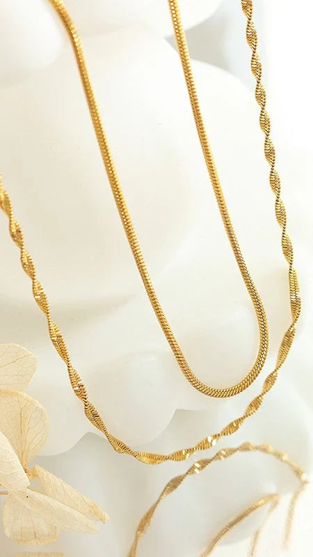 Sarah Twist Necklace Set Gold