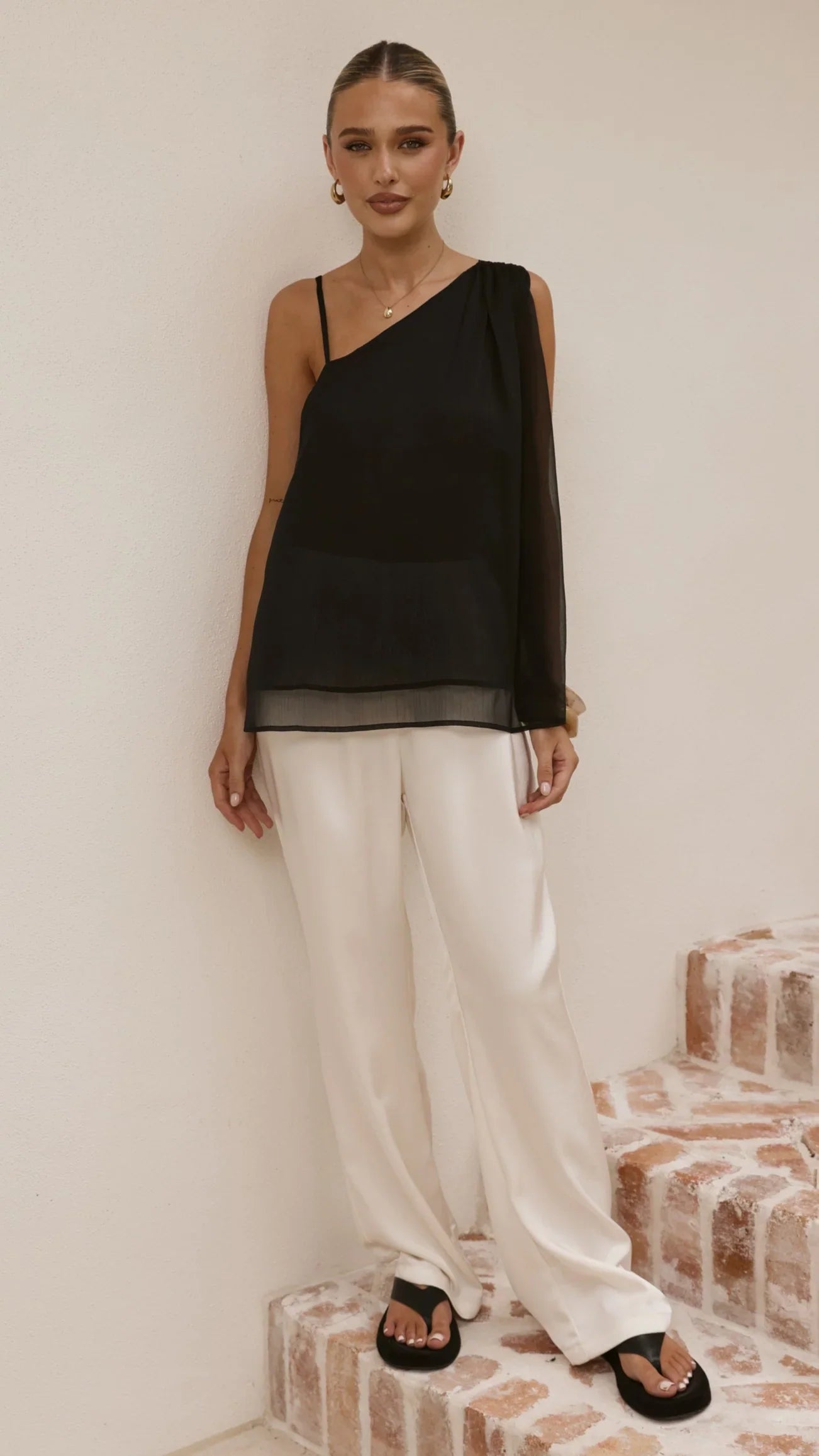 Hazel Top Black