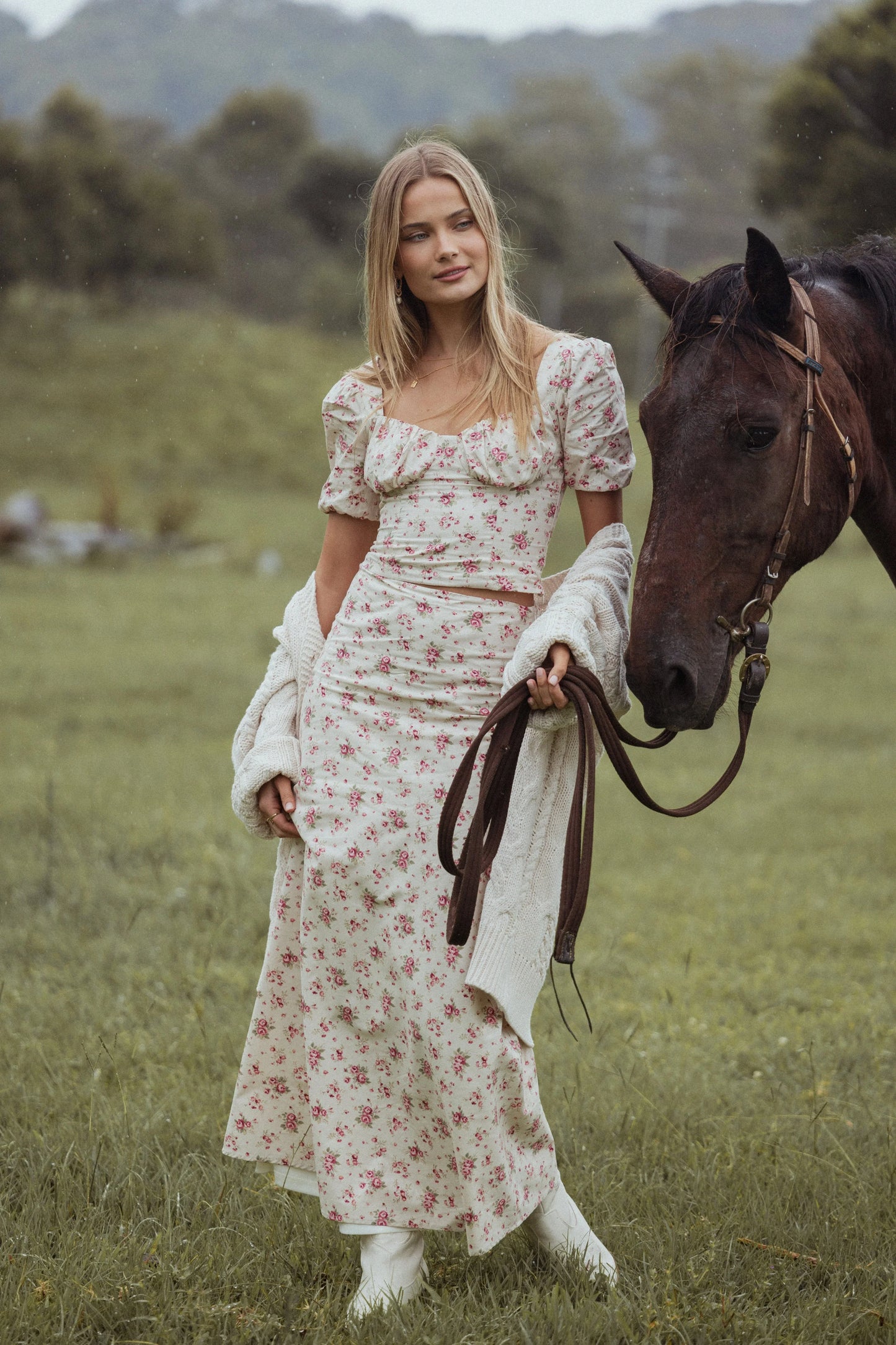 Annly Maxi Skirt Red Floral