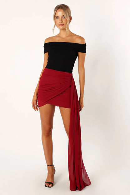Night Lover Mini Skirt Merlot