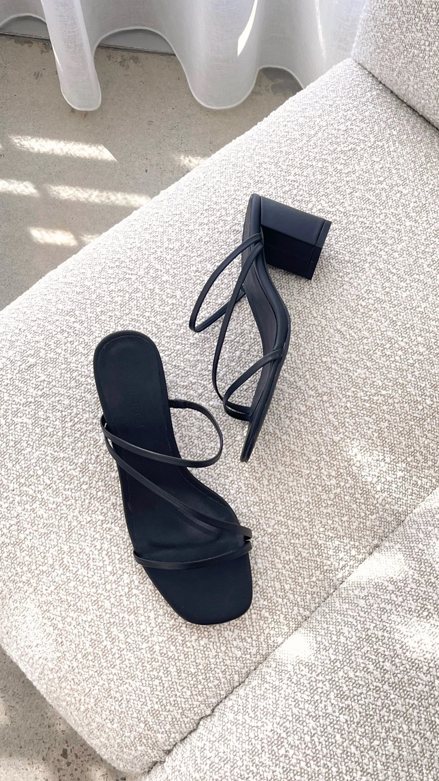 Yazmin Heel Black