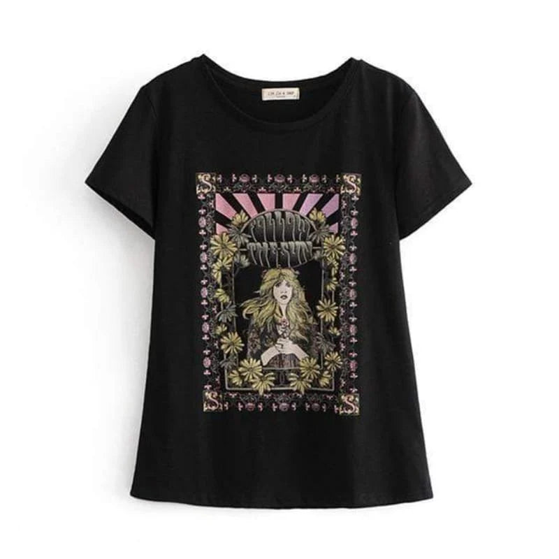 Follow the Sun Graphic Tee