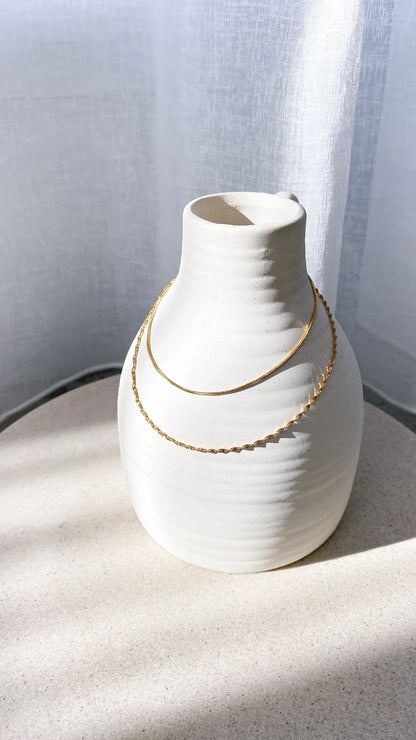 Sarah Twist Necklace Set Gold