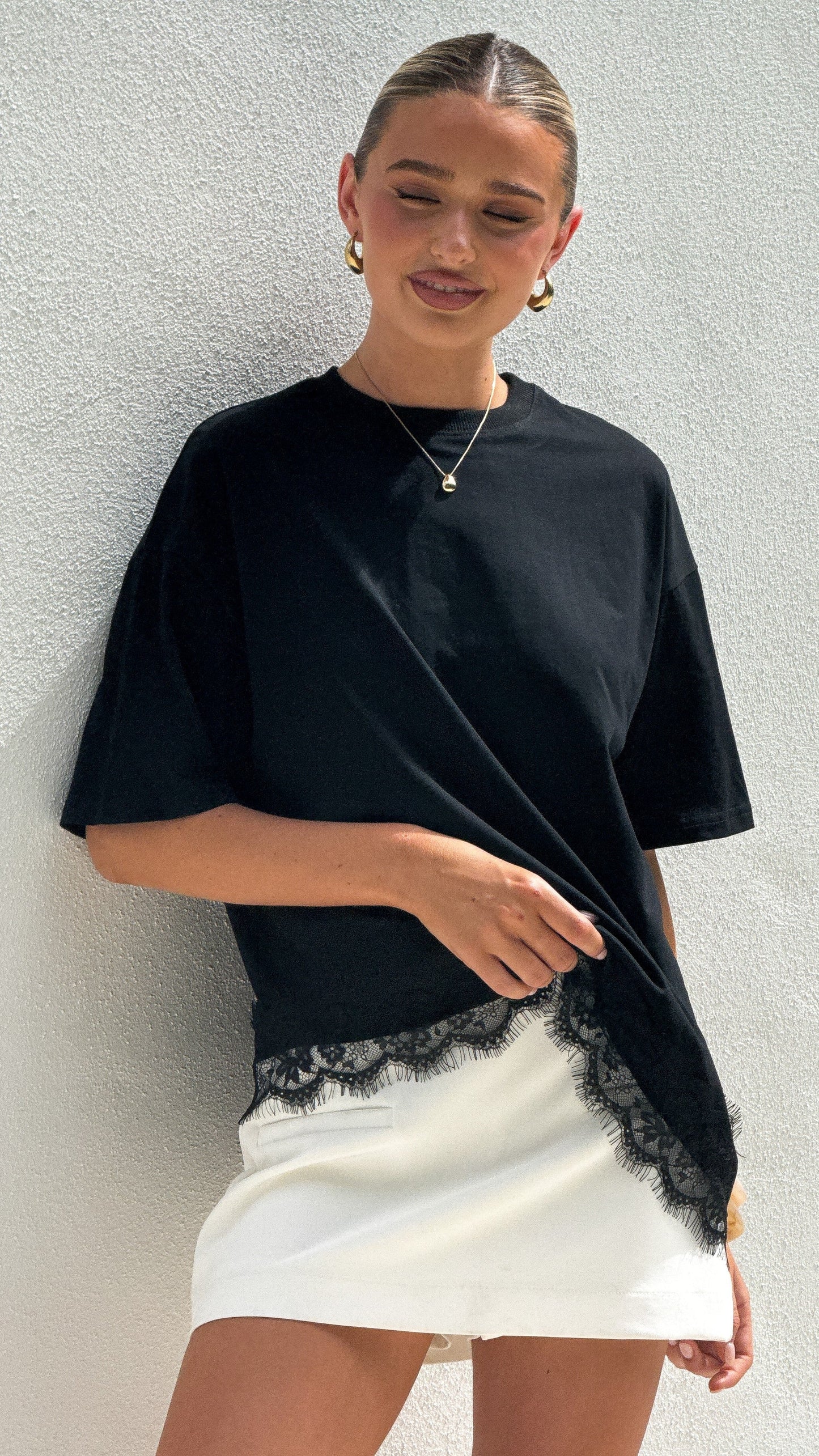 Vira Tee Black