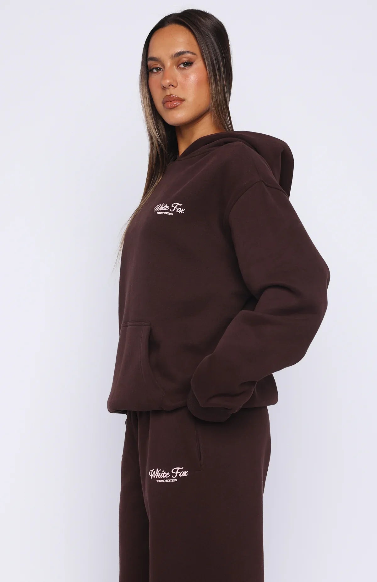 Verano Sixteen Lilia Oversized Hoodie Chocolate