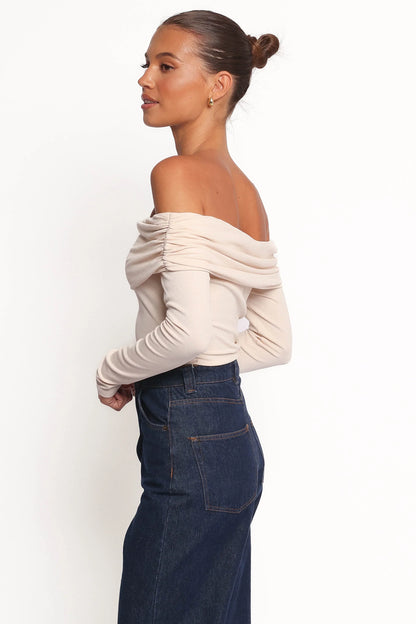 Thomsie Off Shoulder Knit Top Ivory