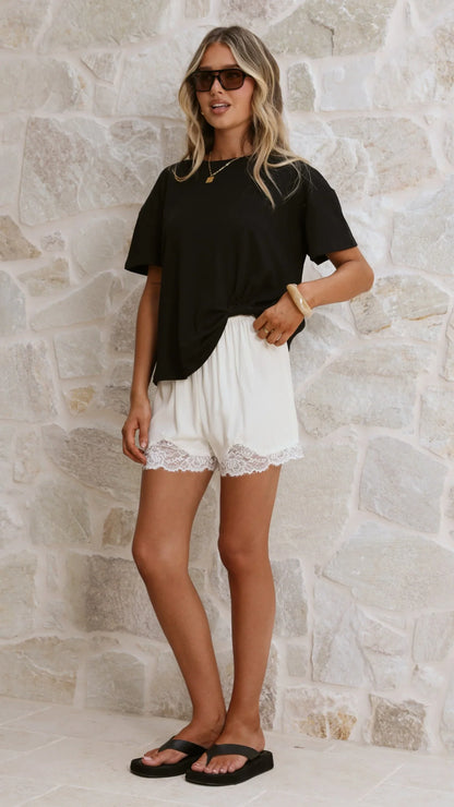 Aria Tee Black