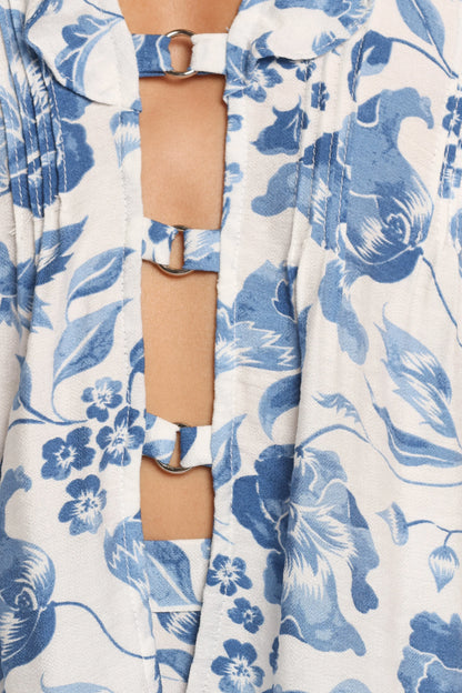 Claud Top Blue White Floral