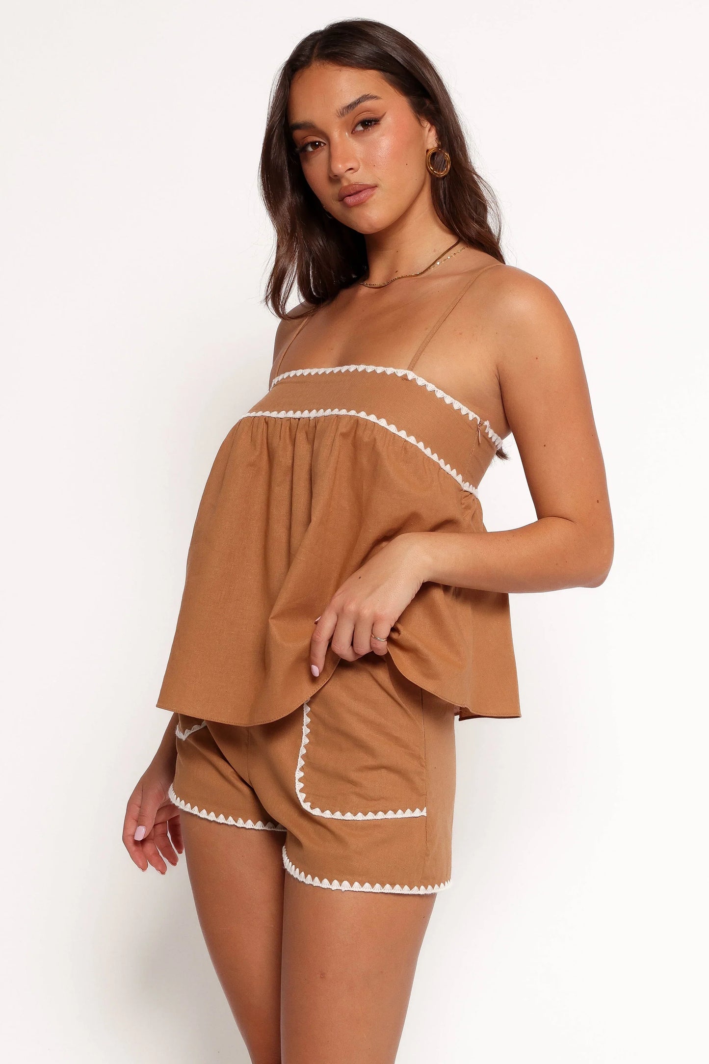 Lila Short Set Tan White