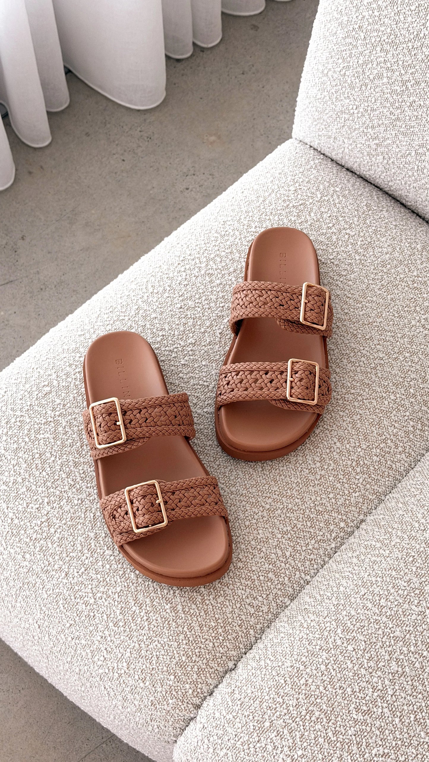 Aprila Slides Peanut