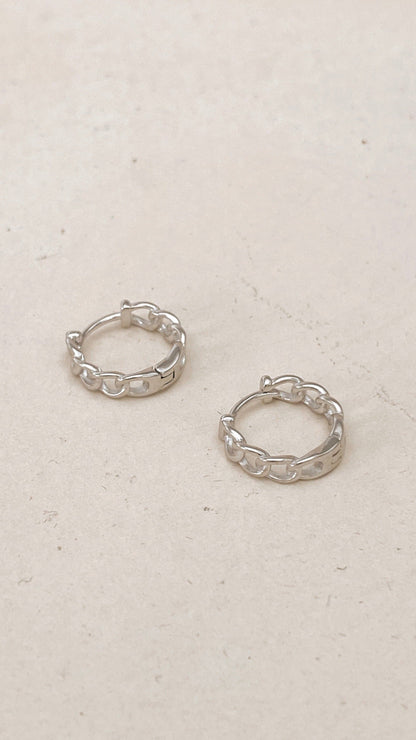 Chain Huggie Silver