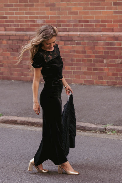 Velman Velvet Maxi Skirt Black