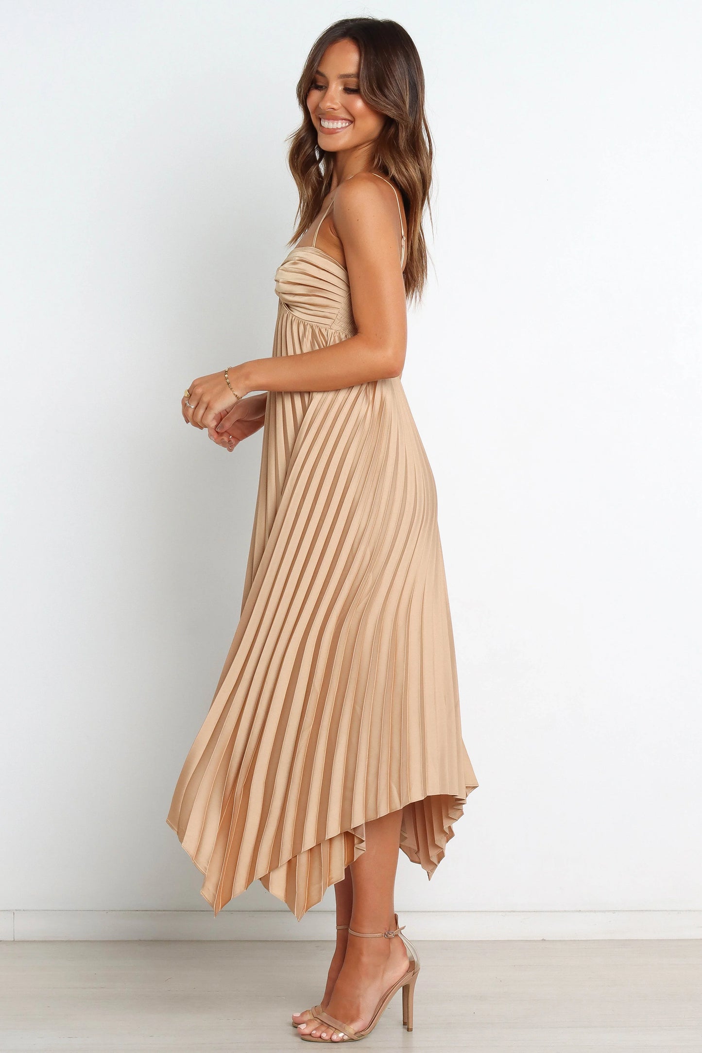 Vikki Dress Gold