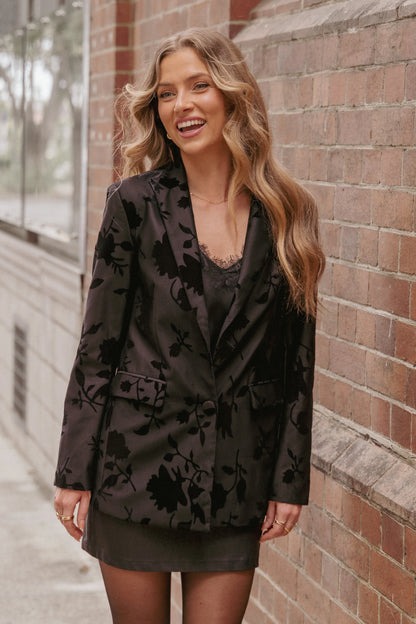 Ollie Burnout Blazer Black Velvet