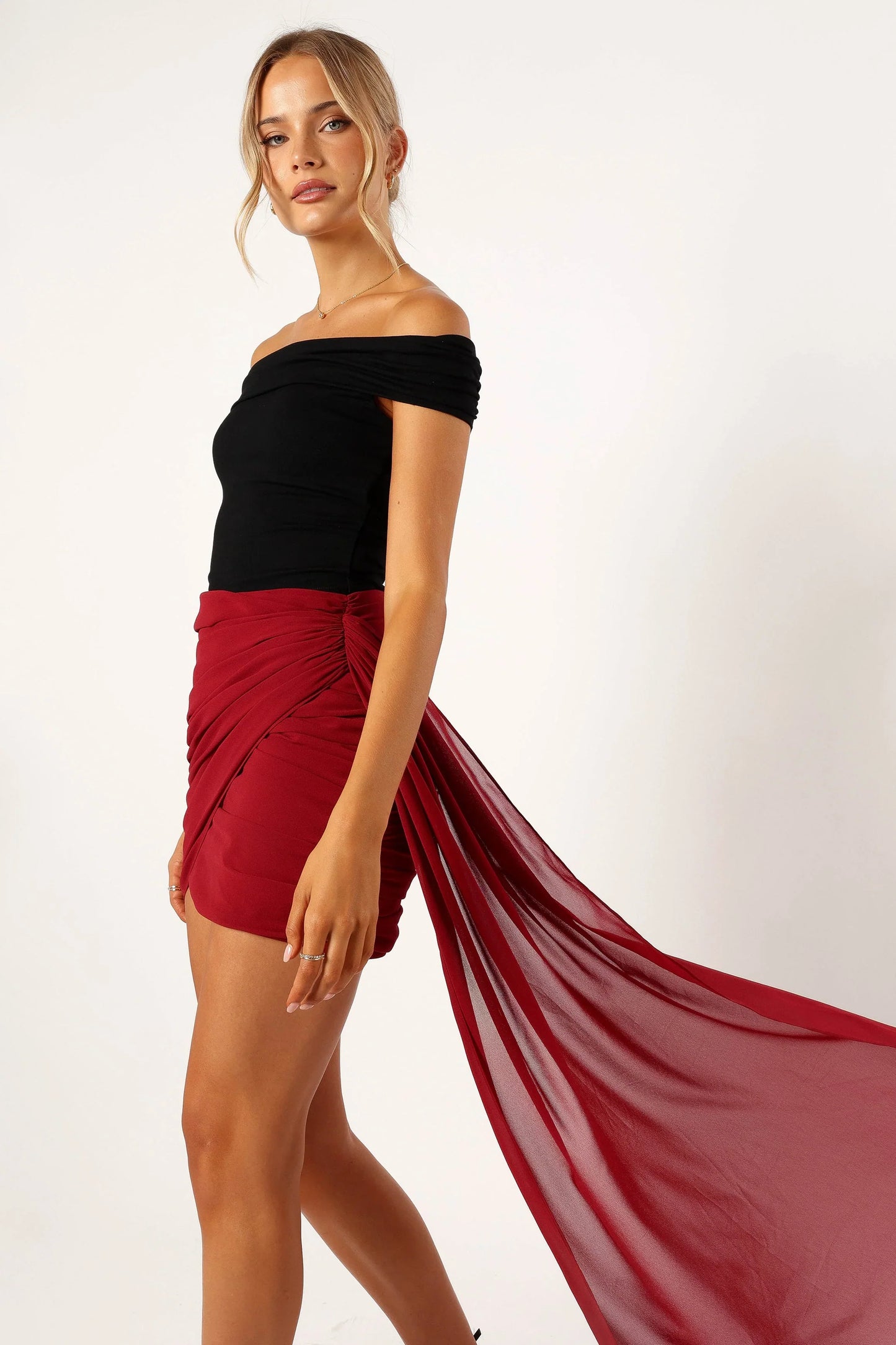 Night Lover Mini Skirt Merlot