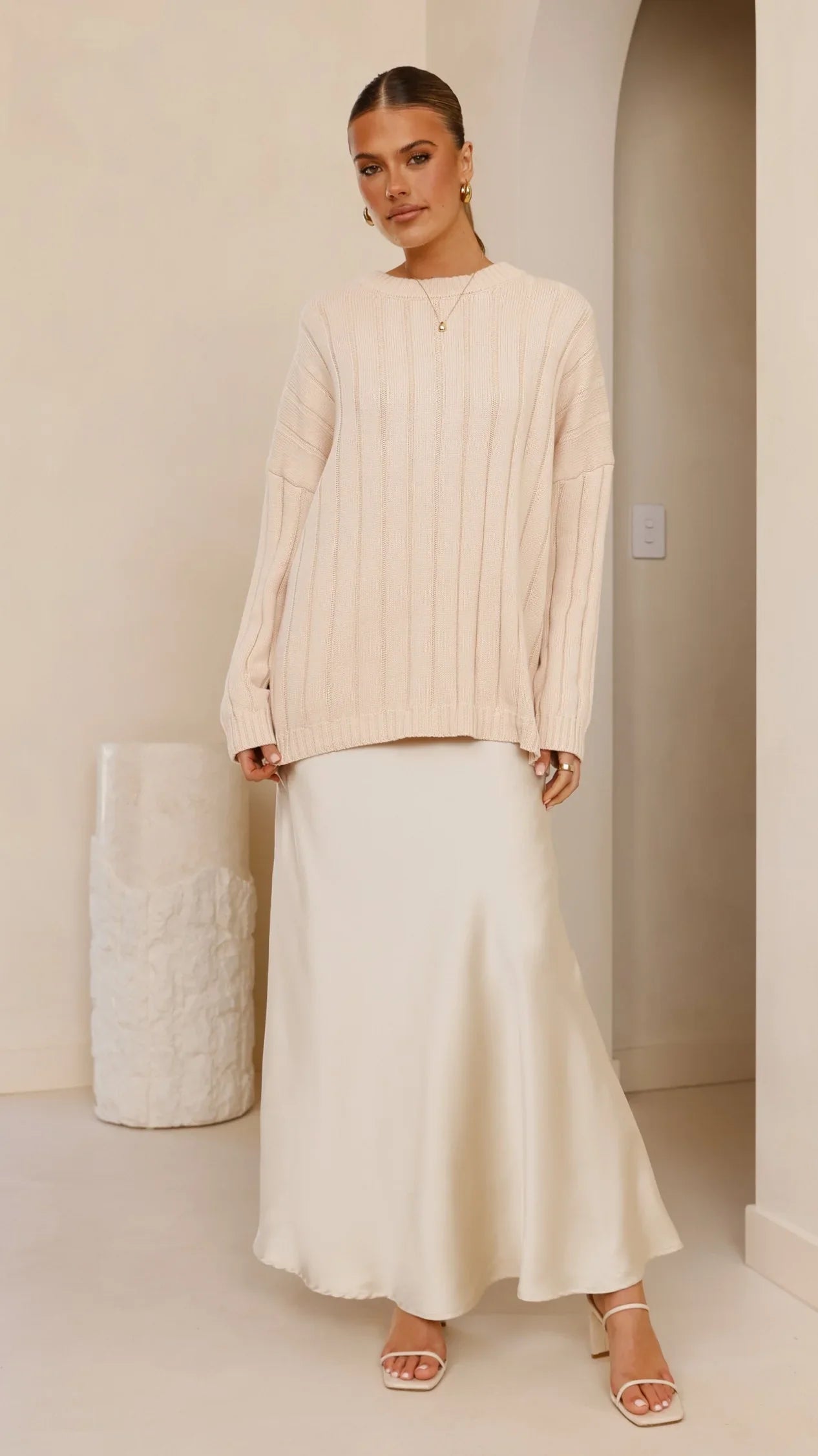 Naiva Oversized Knit Cream
