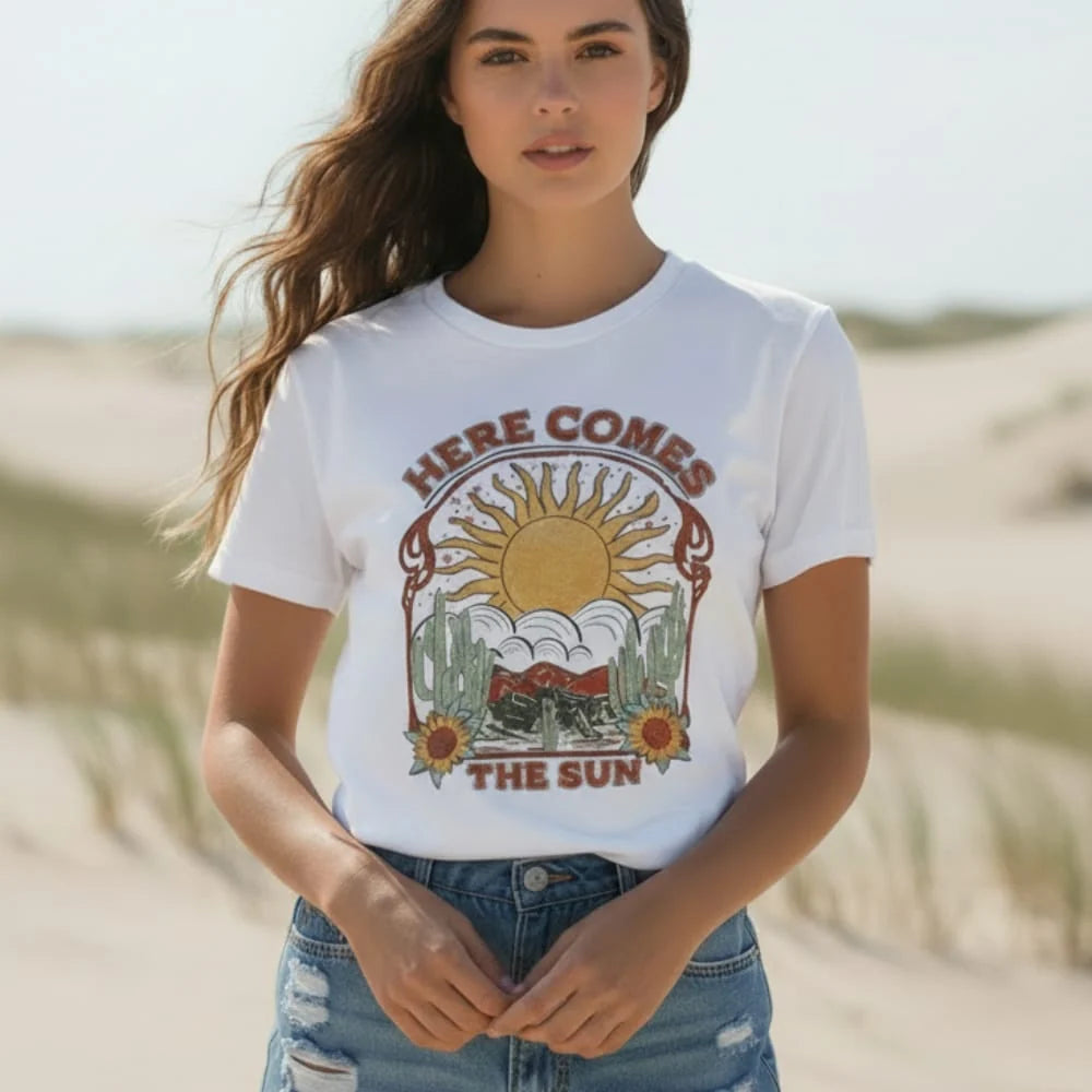 Boho Here Comes The Sun Graphic Tee