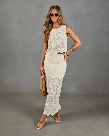 Soft Story Embroidered Floral Tank Top