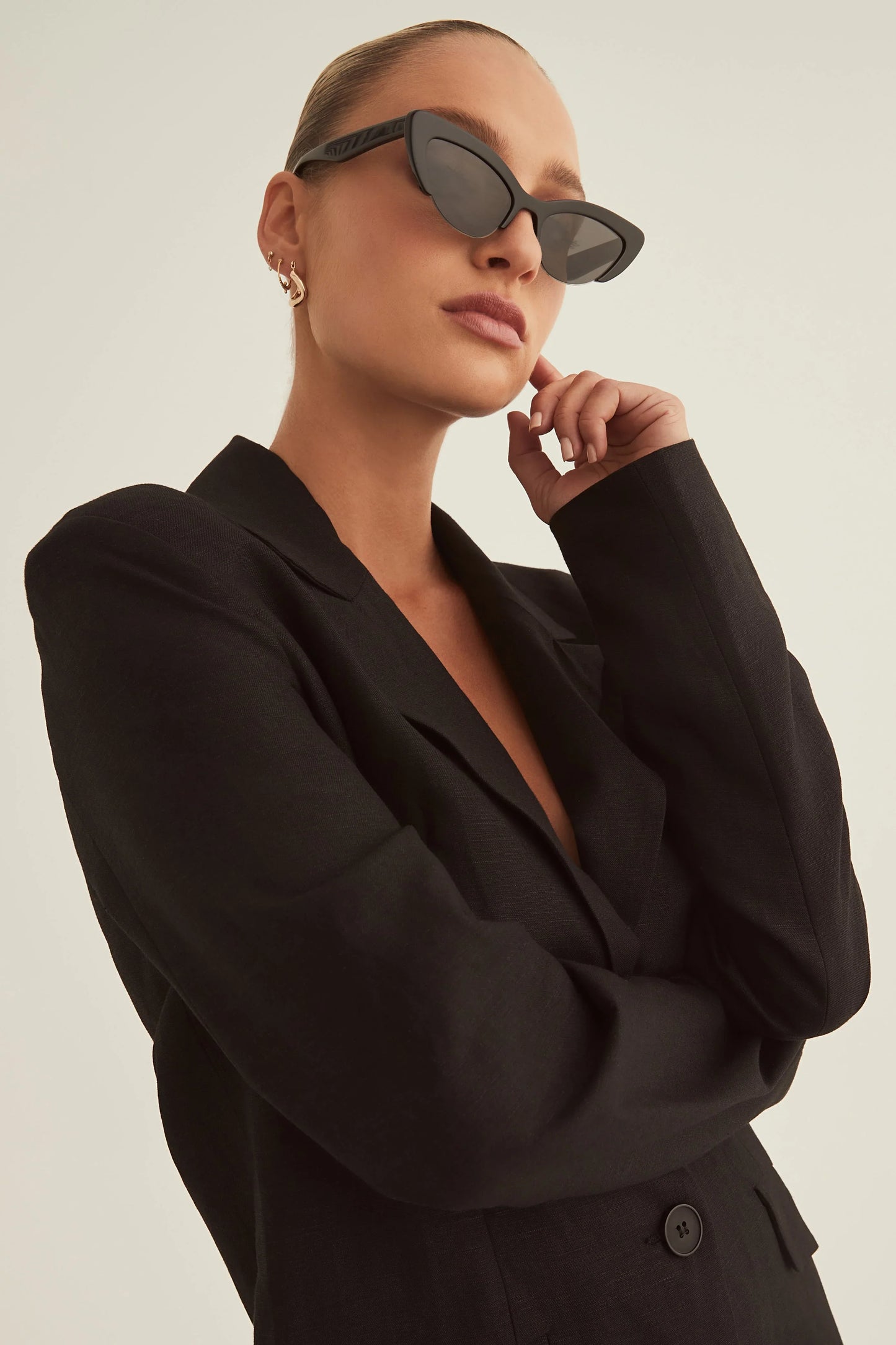 The Ambrosio Black