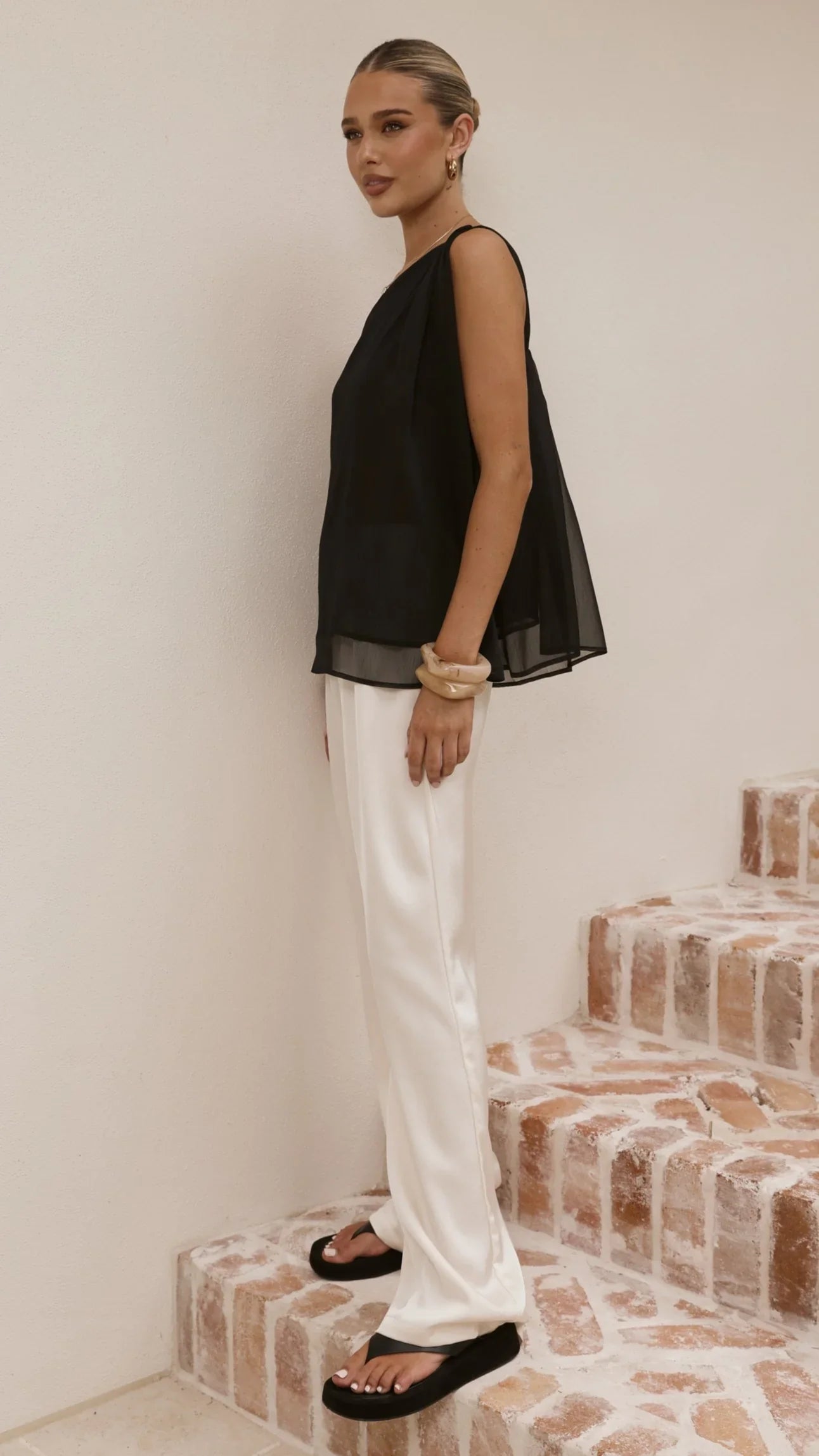 Hazel Top Black