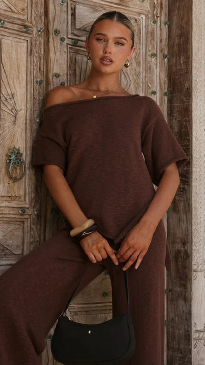 Cascadia Off Shoulder T Shirt Chocolate