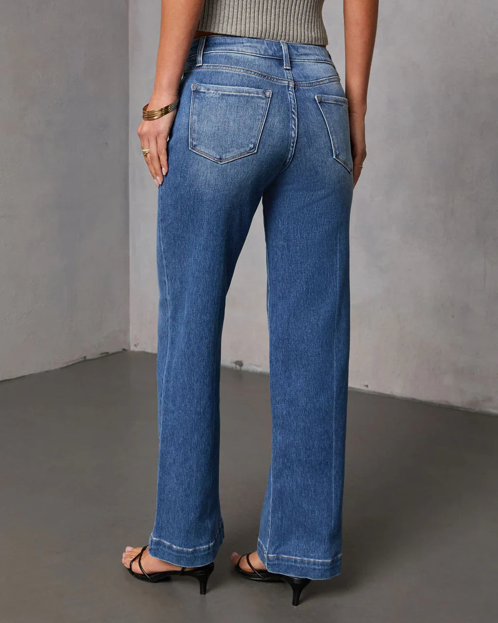 Emberlie Super Stretch Straight Leg Jeans
