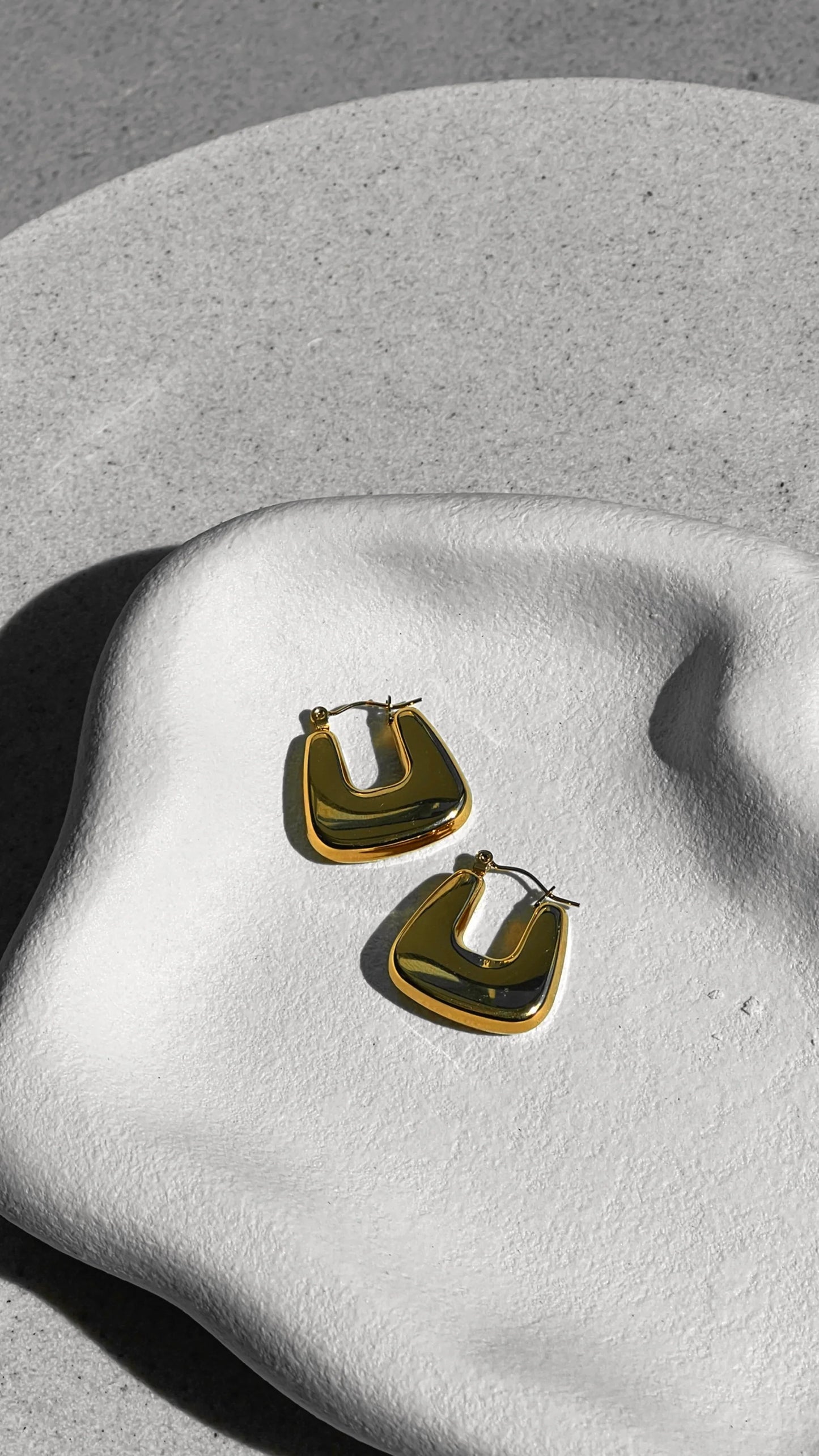 Square Crush Gold Plated Earrings Gold