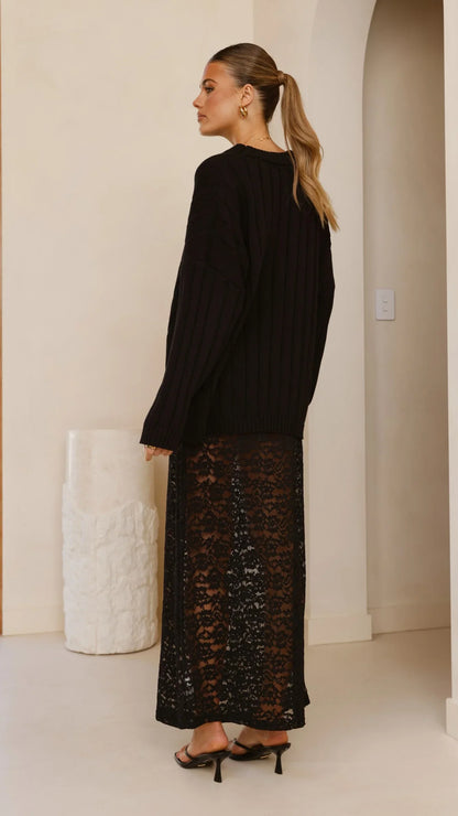 Naiva Oversized Knit Black
