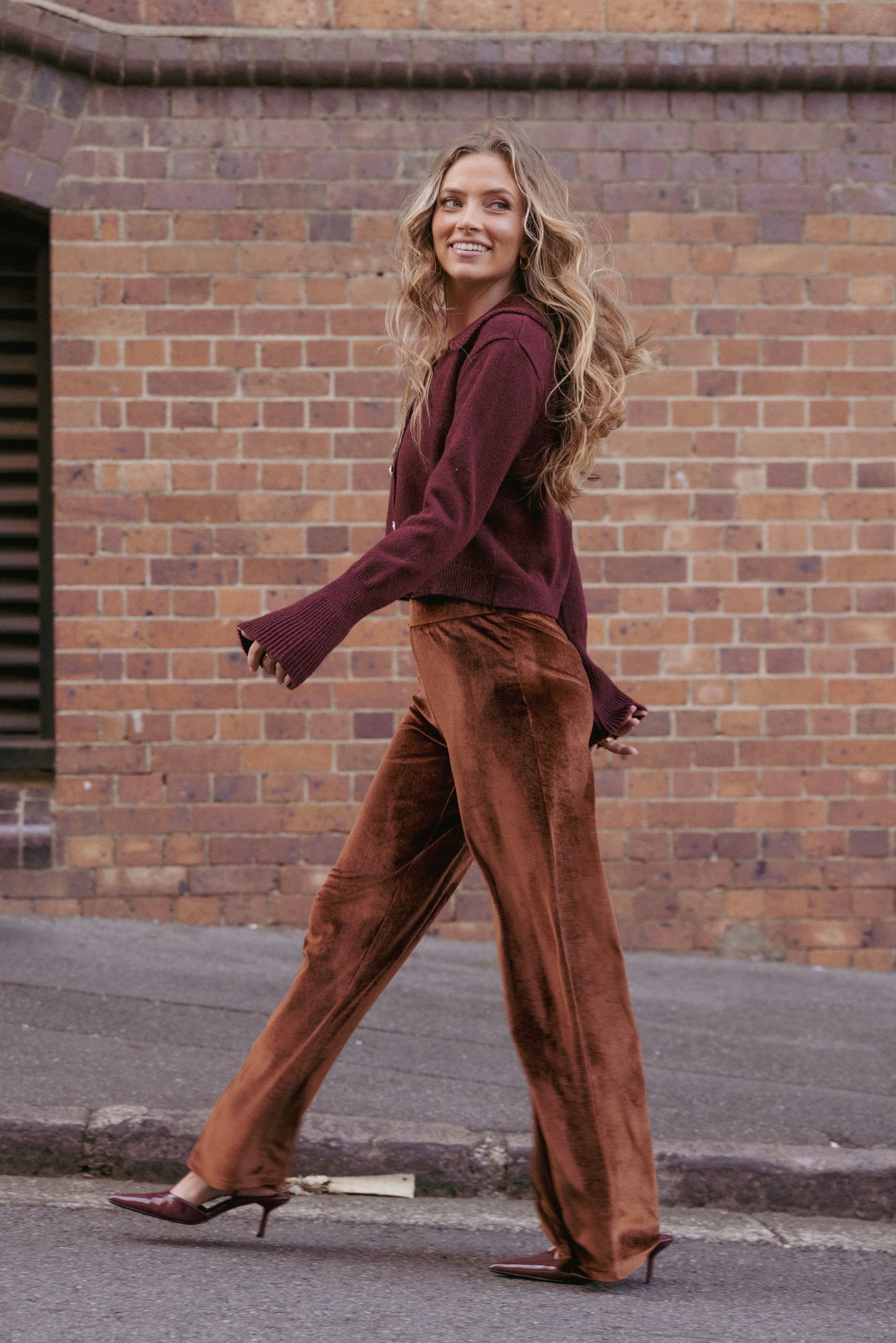 Riley Stretch Velvet Pant Chocolate