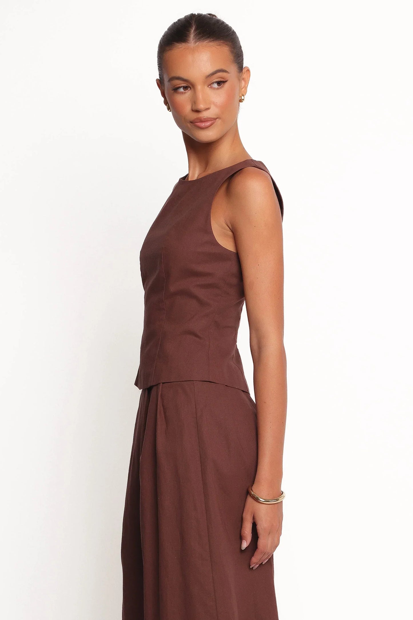 Chiaro Shell Top Brown