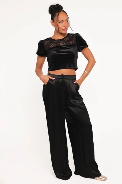 Caitlin Top Black Velvet