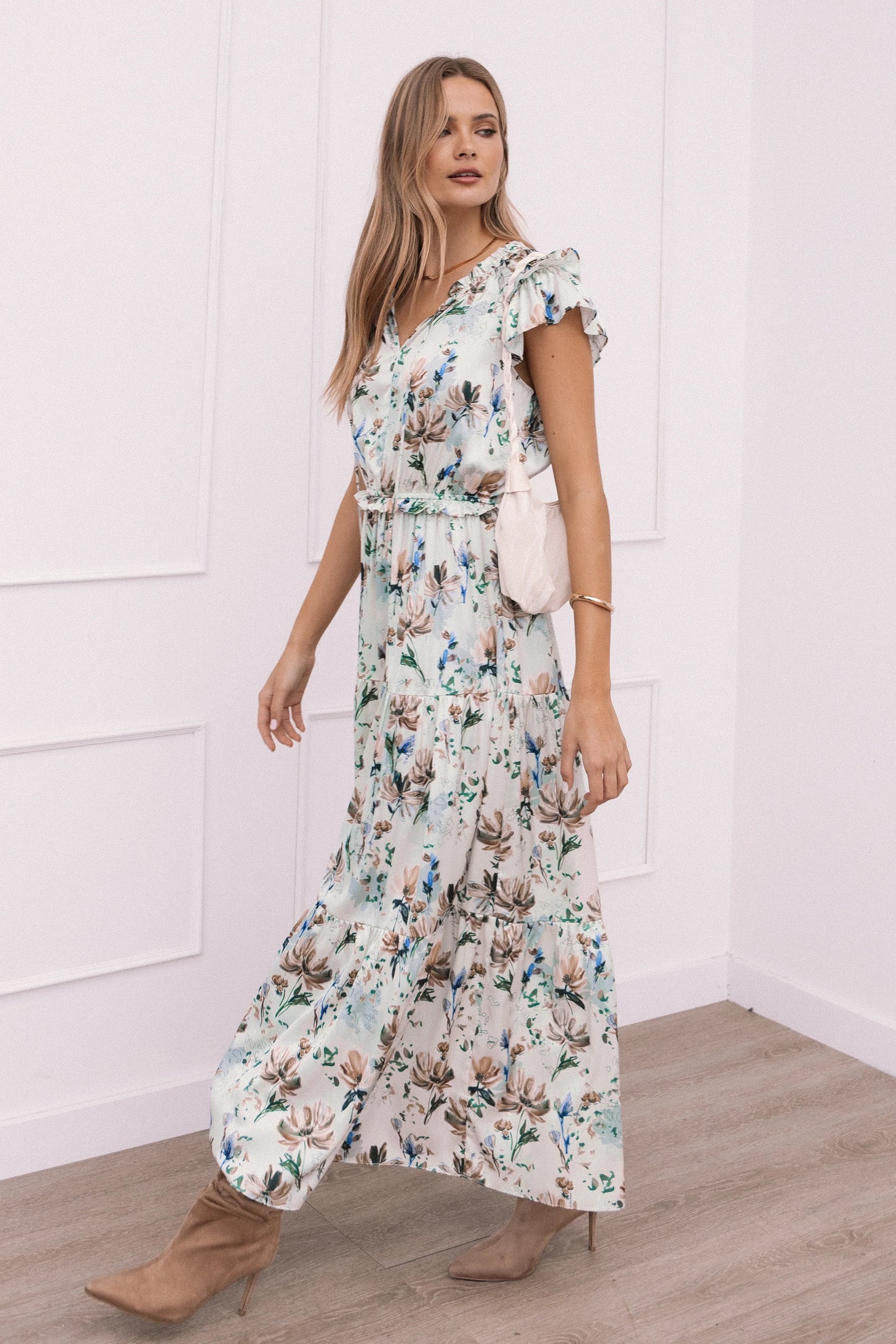 Lizzie Midi Dress Cream Floral
