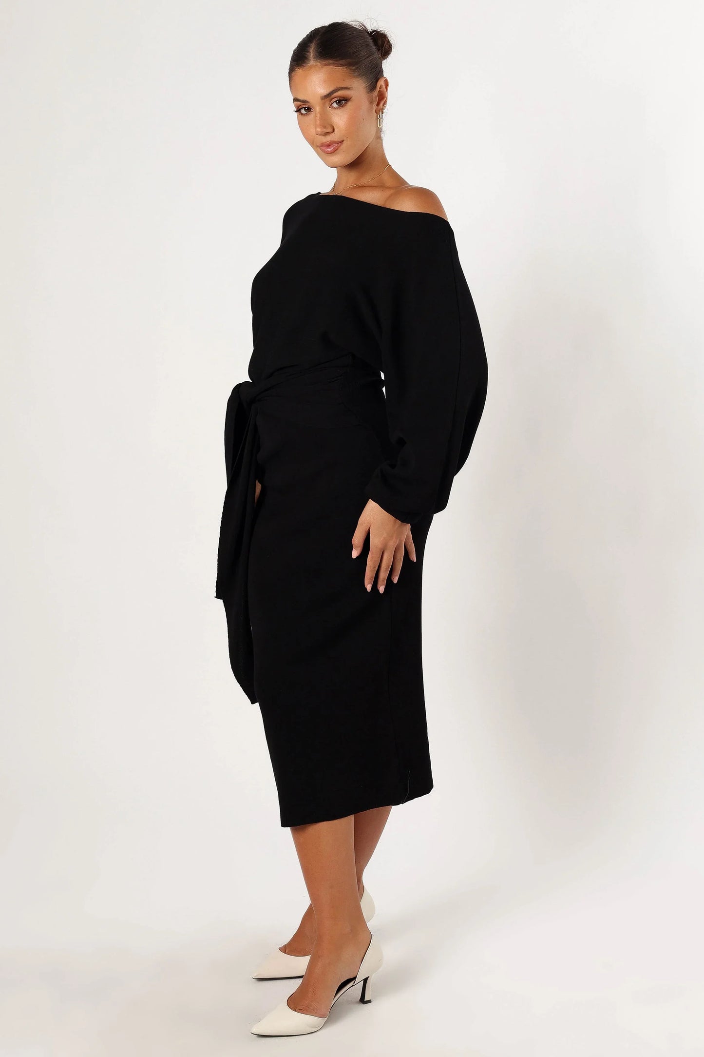 Prancer Off Shoulder Midi Dress Black