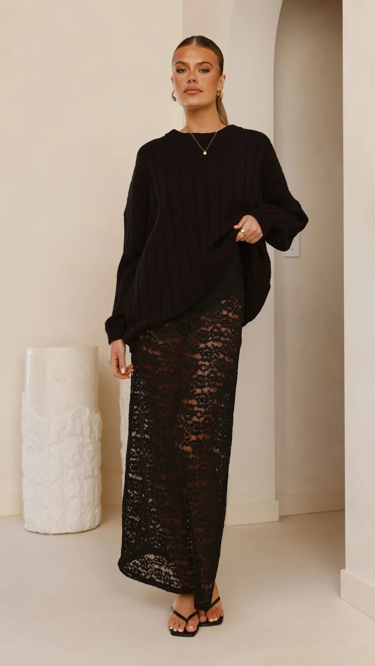 Naiva Oversized Knit Black