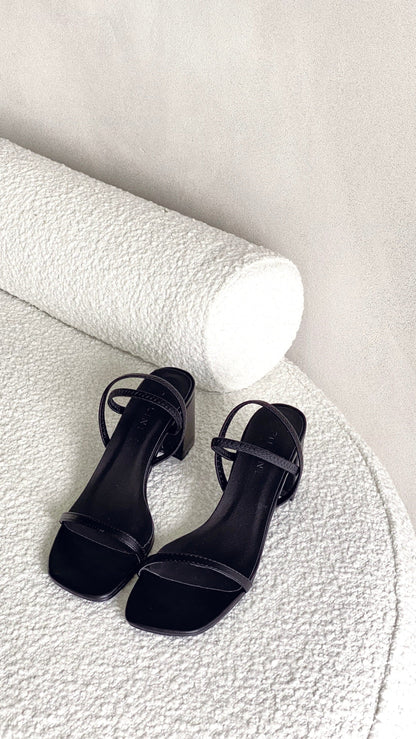 Balton Mule Heels Black