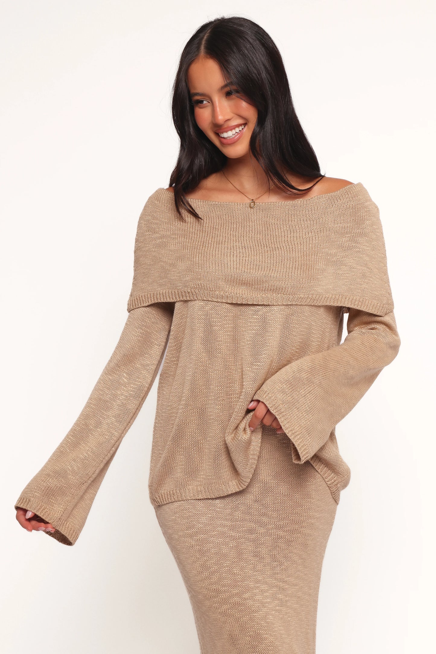 Indya Off Shoulder Top Mocha