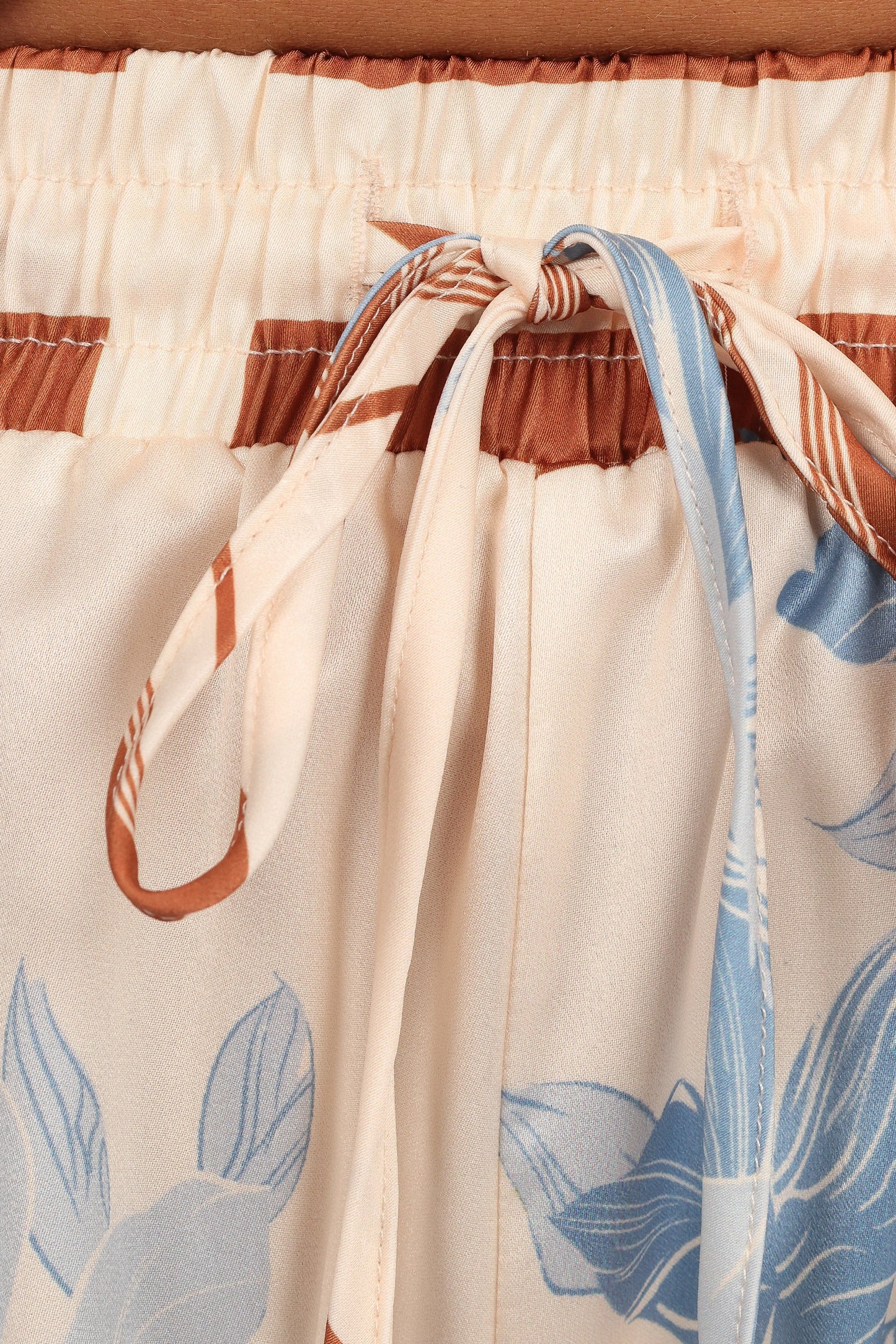Lara Shorts Pale Blue Print