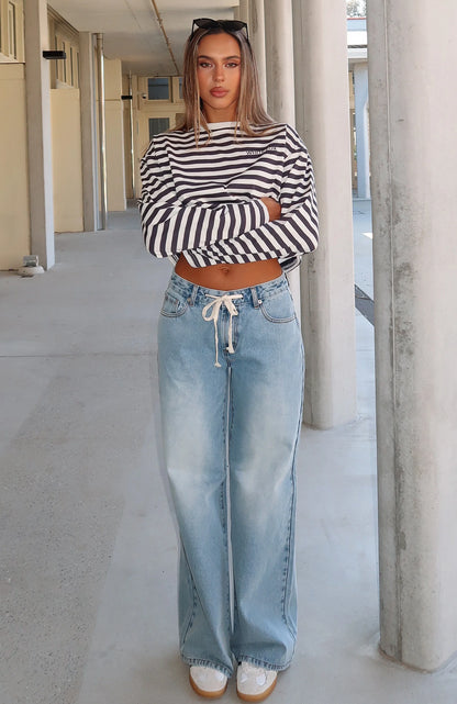 Kendall Mid Rise Wide Leg Jeans Light Blue
