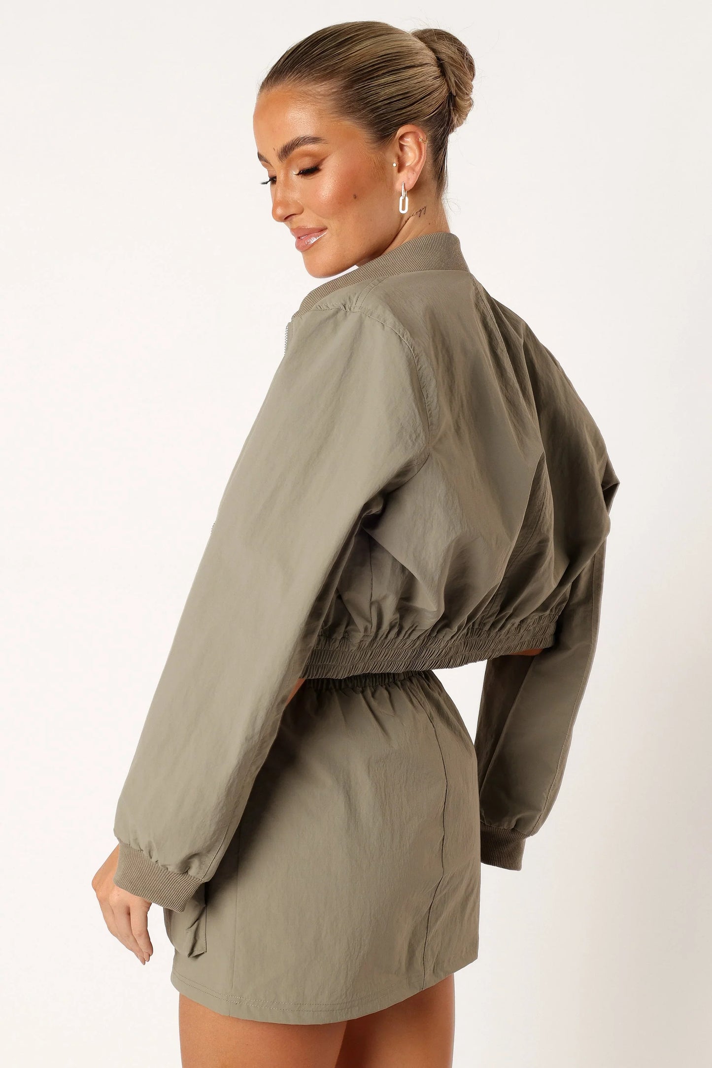 Freddie Two Piece Set Light Olive