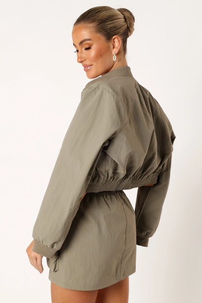 Freddie Two Piece Set Light Olive