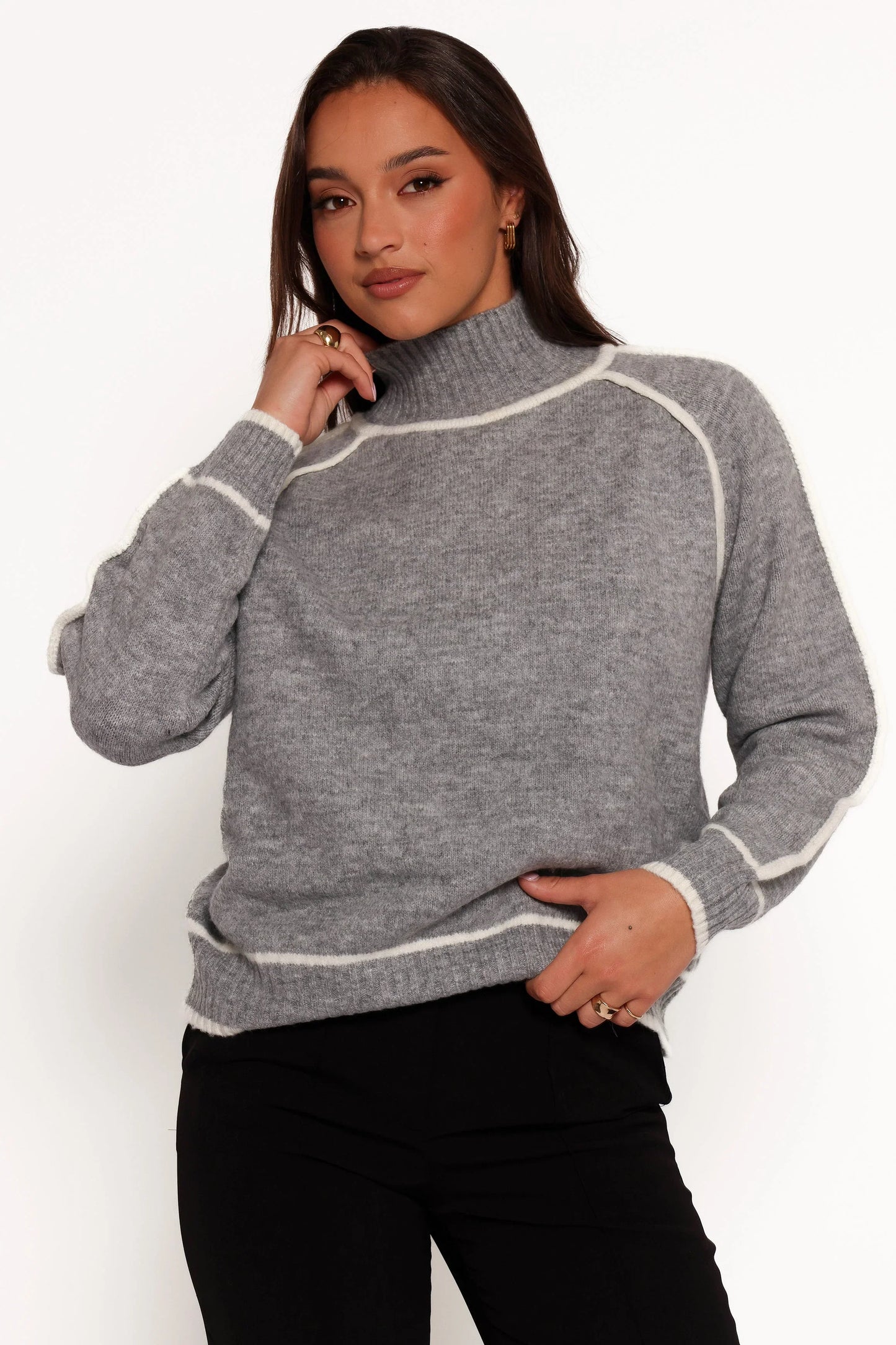 Rylee Contrast Hem Knit Sweater Grey