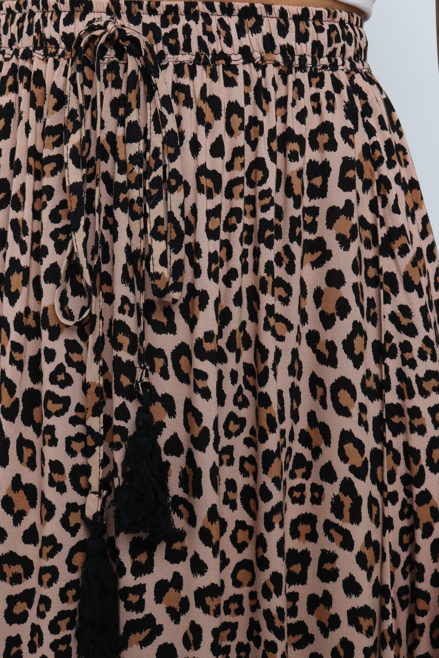 Lauriel Skirt Tan