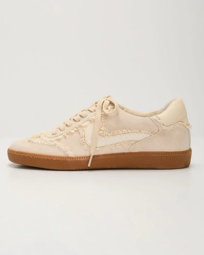 Right Catch Sneakers
