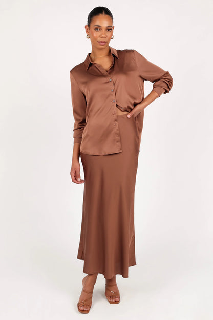 Narissa Satin Shirt Banksia Brown
