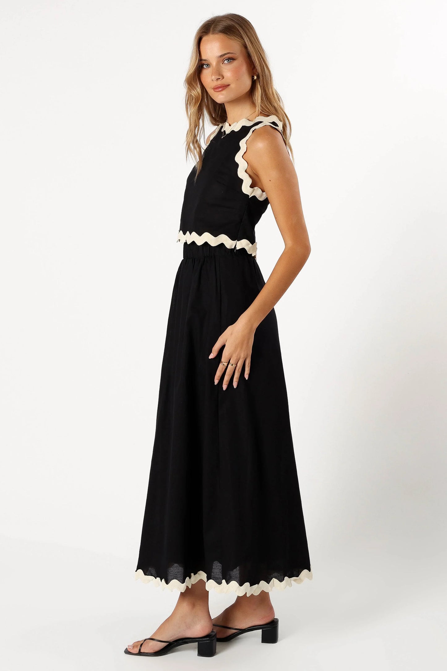 Chrissy Two Piece Set Black Cream